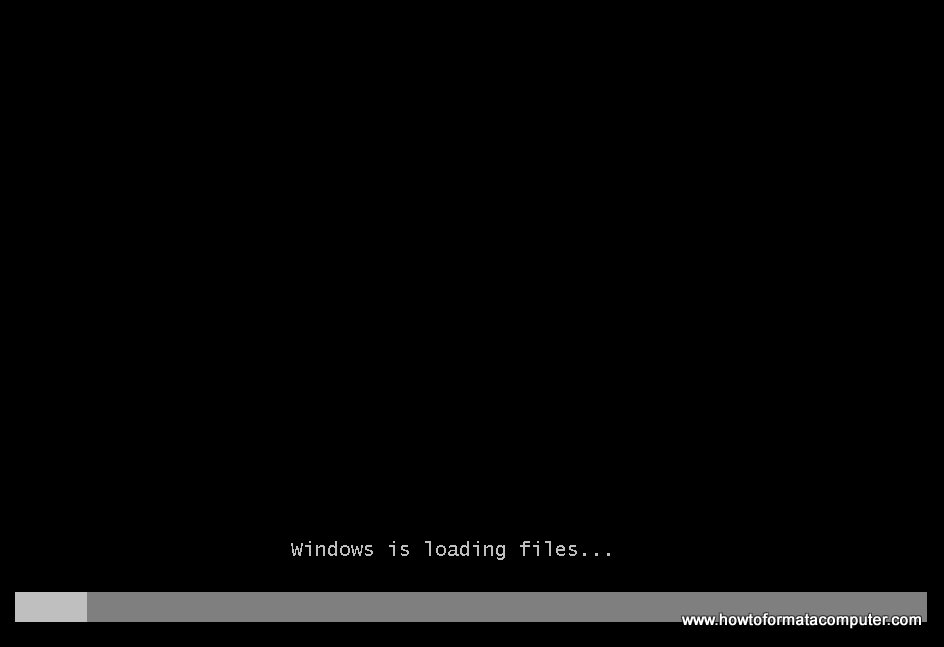 Install Windows 7 - Windows is loading files